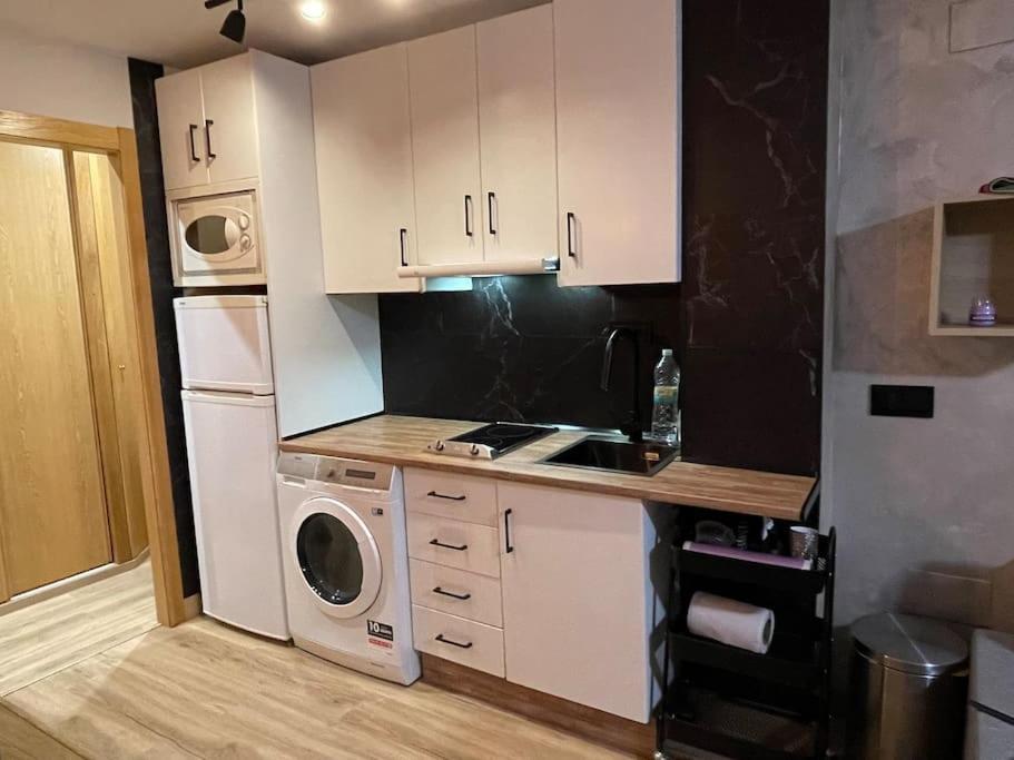 Encantador Apartamento En Pleno Centro Apartment Jaen Bagian luar foto