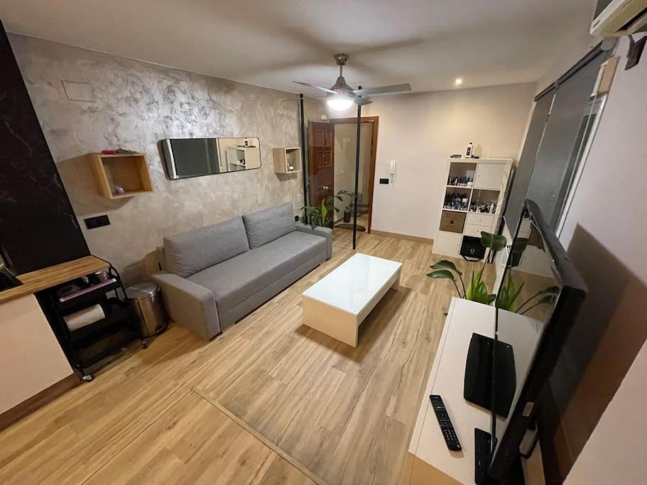 Encantador Apartamento En Pleno Centro Apartment Jaen Bagian luar foto